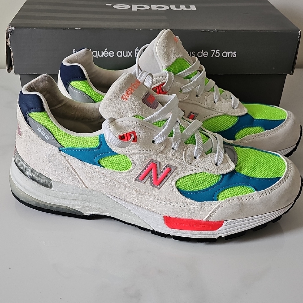 New Balance Green and Blue Sneakers Retro Chunky Design